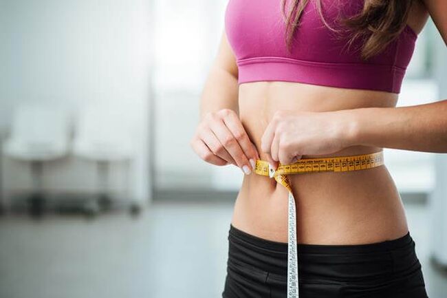 Weight loss results on a low-carbohydrate diet, which can be maintained through a gradual exit